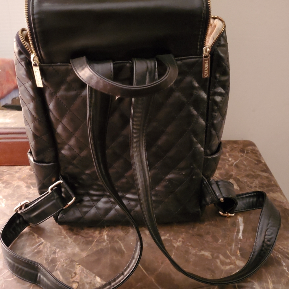 Backpack - Picture 3 of 3